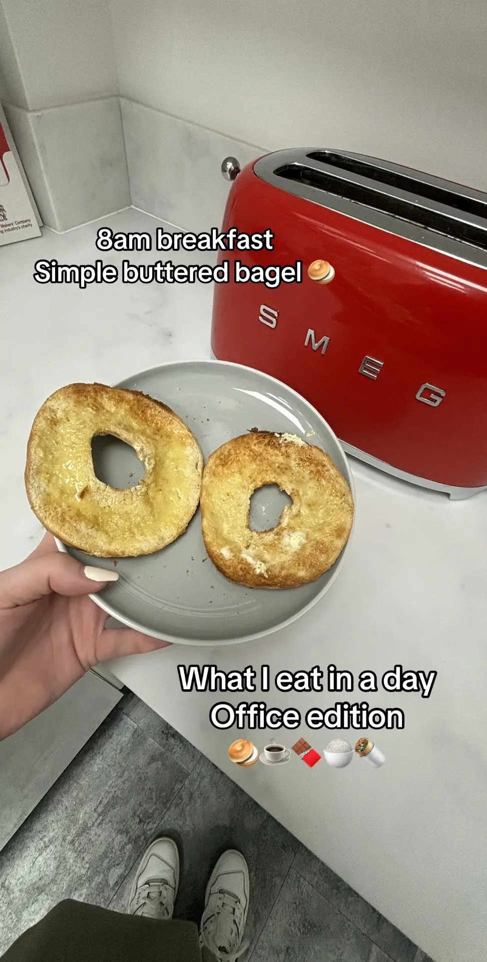 What i eat in a day trying to avoid all the office snacks 😅 #wieiad #whatiateinaday #weightloss #weightlossmotivation #caloriedeficit #wieiadrealistic 