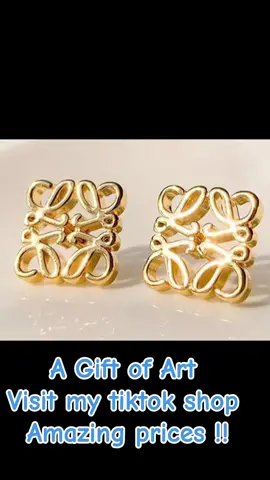 #blackfriday #amazingprices #happyholidays #tiktokshop #thankful #jewelryforchristmas #stainlesssteeljewelry #blackfridaygifts #giftsfortheholidays #giftsfortheholidays 