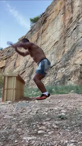 Today’s Worlkout #workoutchallenges #shaolintraining #kungonline #shaolinworkout #foryoupage #shaolinkungfu 