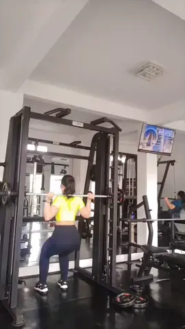 mending mencegah dari pada mengobati semangat olahraga yuk #fypシ #gym #gymwanita 