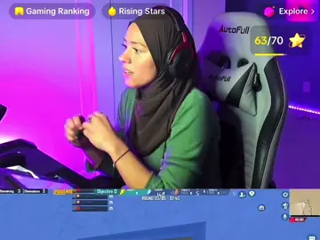 Alvaano VS Streamer Girl And Her Squad 😱 #pubg #pubgmobile #alvaano #somalitiktok 