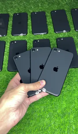 Iphone SE 2020 128gb Non pta Jv/Fu Available📲 #VocêNasceuParaMudar #JahanFansWahanStadium #foryou #foryoupage #viral #trending #cellphoneuniverse #fyp #iphonepakistan #iphonesell #iphonesellinpakistan #iphonese2020 