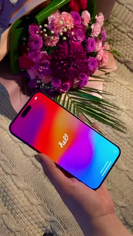 Bir unboxing videosu ile karşınızdayım. Eşimin güzel süprizi, teşekkür ederim sevgilim 🤍 İnstagram için tekrardan çekime başlamak istiyordum. Bu sebepten de yeni bir telefona ihtiyacım vardı. Bir sabah elinde çiçekler ve hediyesi ile gelmiş. Natural titanyum 512 gb tercih etmiş. Siz nasıl buldunuz videoyu yorumlarınızı ve desteklerinizi bekliyorum. 💗 . . . #couple #apple #15promax #iphone15promax #iphone #keşfet #kesfetteyiz #kesfetteyim👊 