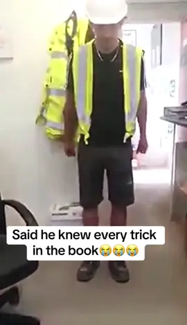 Wheelbarrow driving test leg pull😂 #mustwatch #construction #work #wheelbarrow #test #skills #hardhat #visor #grafting #grafter #funny #accurate #worksitehumor #legpulling #jokes #trick #fyp #foryou #passed #complete 
