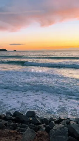 Fistral Newquay Sunset #fistral #fistralbeach #fistralbeachnewquay #newquay #newquaycornwall #cornwall #cornwalltiktok #cornwallbeach #cornishcoast #surf #amazingcornwall #Home #CapCut 