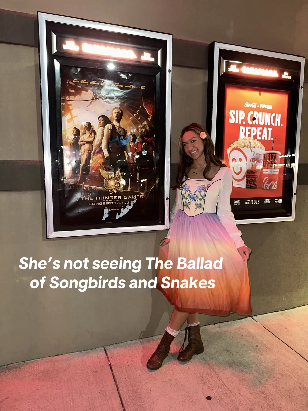 #theballadofsongbirdsandsnakes #tbosas #lucygraybaird #lucygray #coriolanussnow #thehungergames #thehungergamesbooks #thecovey #katnisseverdeen #peetamellark #thg 