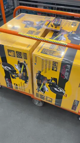#dewalt #mitersaw #carpentry #longervideos #viral 