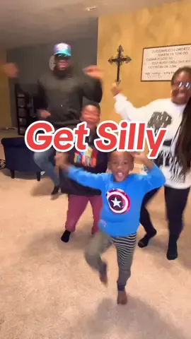 What song should we do next?? #GetSilly #souljaboytellem #souljaboy #FamilyDancing #DanceFamily #blackfamilytiktok #funnyblackfamily #FamilyComedy #BlackTikTok #TheWalkersWorld 🌎 Funny black family dancing black dance family family tiktok dances funny dance family black family on tiktok 