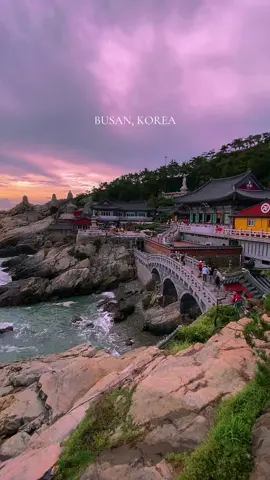 📍Busan, Korea 🇰🇷 effortlessly one of the most beautiful places in the world #busan #korea #southkorea #haeundaebeach #haeundae #korean
