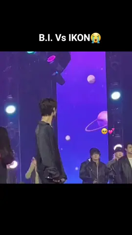 သူ​ငေးကြည့်​နေရှာတာဟယ်😭 #ikon #fypシ #copylink 