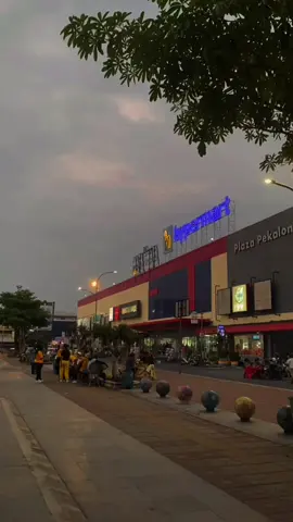 Kelingan opo ro lagu iki #CapCut #pekalonganbagiancidro  #tresnoliyane #jowopride 