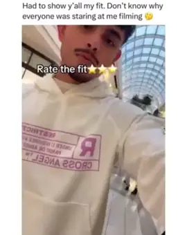 In the middle of the mall is wild😂 #foryoupage #fyp #fypppp #capcut #viraltiktok #viralvideo #viralvideos #foryou #memes #meme #viralditiktok #funny #funnyvideos #funnyvideo #trendy 