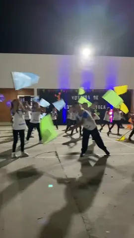 🤸🏻‍♂️ Ileana, Yamila y Analia, acompañaron a la U.E.G.P. N° 150 “Emanuel” en la Fiesta Anual de Educación Física que realiza la comunidad educativa de esta prestigiosa institución en sus distintos niveles.  🎬 Aquí te dejamos un resumen de esta jornada llena de energía, diversión y aprendizaje para todos los participantes.