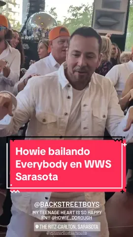 Howie Bailando “Everybody” en el evento “Wine Woman and Shoes Sarasota” 🥰🤗   #howiedorough #backstreetboys #bsb #bsb30 #bsb30years #howied #winewomenandshoes #gala #woman #wwssarasota #wws #sarasota #florida #party @Howie D 