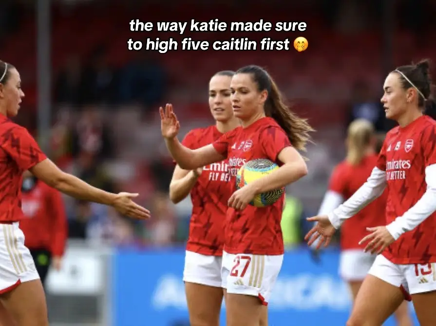 awww 🥰 || #mcfoord #katiemccabe #caitlinfoord #arsenal #fyp 