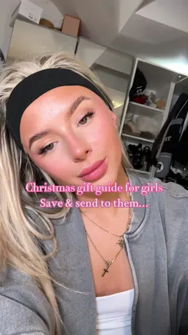 The start of the gift guides🥹 save for blaclfriday & send to that significant other🎀🎄🎁 #chrismasgifts #giftguides #giftsforher #girlgifts #christmasgiftsforgirls 