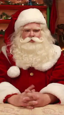 why santa kinda…🤭