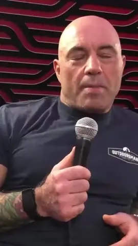 Joe Turns To The Suburbs 😊😅 #joerogan #tompapa #suburbs #comedypodcast #thedailycomedian #fypシ