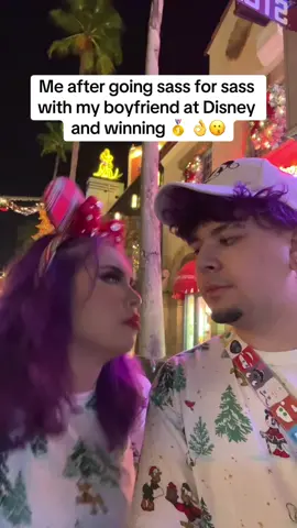 I win always! 👍💜🥇👌 #couples #Relationship #disney #disneyworld #livenfamily #maryroseliven #liven 