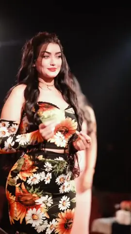 Arab Elites - Beautiful girl dancing