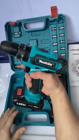 meet my new toy 😋 #makita #makitatools #cordlessdrill #impactdrill #rechargeable #titoyshop #fyp 