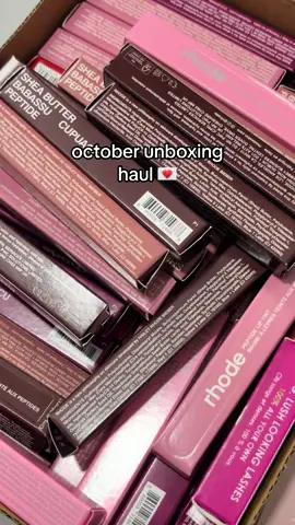 long awaited rhode lip tints & gift sets from sephora usa just arrived 🎁 🎄🎅🏼 #sephoramalaysia #rhode 