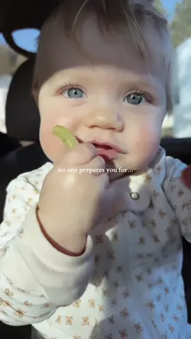 Watching her grow is the most beautiful yet difficult thing I’ve ever experienced. #babytok #blueeyes #blueeyedbaby #beautifulbaby #momandbaby #babygirl #momlife #youngmomsoftiktok #babyfever #babybrands #babymodel 