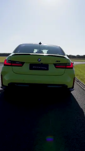 Viva uma verdadeira experiência a bordo dos carros mais potentes no BMW Driver Training. Em breve, novidades! 🏁💨 #BMW #BMWDriverTraining