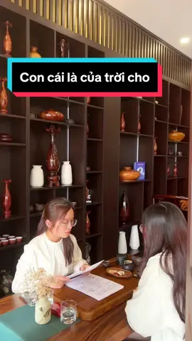 Bản thân bạn này với chồng sinh con xong vận vào rất tốt, làm ăn sẽ thuận hơn rất nhiều, vợ chồng sinh con xong có ý chí có quyết tâm và động lực làm ăn hơn. #tuvi #tuvituongso #xuhuong #typ #fyp #tarot #trending 