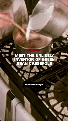 In 1955, a Campbell's home economist named Dorcas Reilly changed Thanksgiving feasts forever. Combining six pantry staples, she created the green bean bake, which we now know as green bean casserole. CNN spoke to her daughter and granddaughter, both also named Dorcas, about her legacy. #thanksgiving #greenbeancasserole #cnn #news #cooking #dorcasreilly