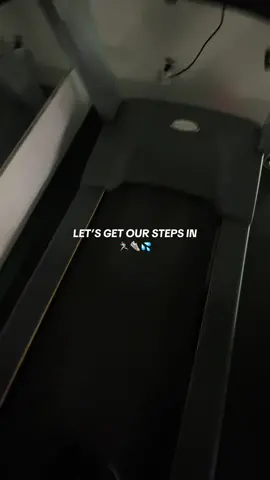 GIRL let’s get those steps in before the Holidays 🎄 no excuses!! Also i lowkey want the TikTok shop walking pad treadmill hehe #tiktokshop #walkingpadtreadmill #christmas 
