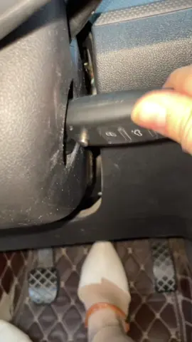 5 essential steps for starting a manual car#tiktok#howto#cartok#car#automotive  #driving  #skills  #knowledge  #fpy  #fyp  #tips  #foryou  #carsoftiktok