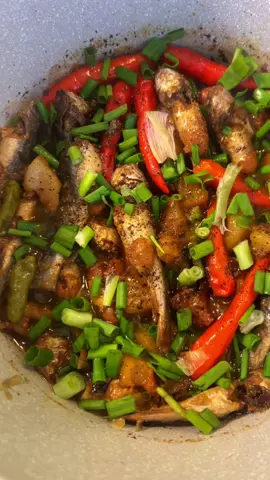 Thương sao cá chốt xứ mình. Canh chau, kho tộ, đậm tình quê hương #camona #ăncungtiktok #xuhuong #cơmnha 