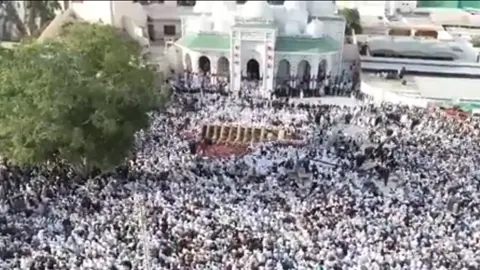 #ghamkolsharif #darbaraliyatoheedabadsharif #peersyedfarrukhshahkohatisb #sabzadahafizharoonshahsab #shahgsarkar #toheedabadsahrif Ghamkol sharif kohat urs Mubarak clip 