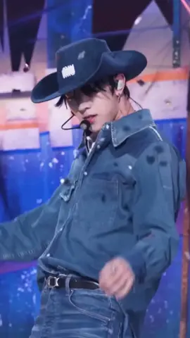 heeseung !!! #heeseung #enhypen #fypシ 