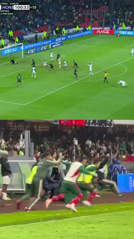 Momento exacto cuando toda la banca de México celebra el gol de Edson Álvarez 🥳🇲🇽 #mexico #seleccionmexicana #futbol #honduras 