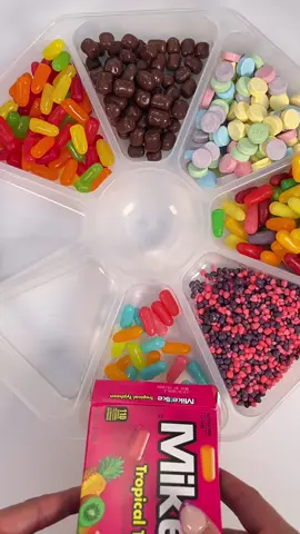 Come make the most satisfying playter with us 💅 #viral #tiktokshop #Blackfriday #christmas #blackfridaydeals #makeup #bargain #spotlight #tiktokmademebuyit #freezedried #freezedriedcandy #sweets #candy #mukbang #asmrfood #asmr #sweetshopuk #candyuk #jollyrancher #fmcgfair #blackfridaydeals 