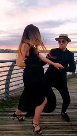 Bandolera #raysepulveda #bandolera #salsasensualyromantica♡😍💕 #salsaromantica #salsaparadedicar #salsabaul #salsa #salsadura 