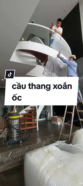 siêu phẩm cầu thang xoắn ốc