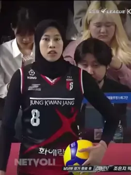 Calm down😌💪🏻 Megatron you are the best❤️‍🔥🏐🇮🇩#megawatihangestri #volleyballkorea #volleyball #voli 