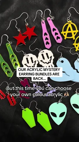 All mystery bundles are back on our website! 20% off everything also! 💖 #fyp 