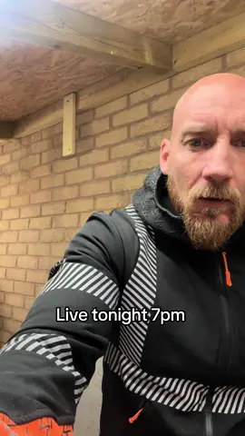 Live tonight 7pm. #live #share #blackfriday #discount #roofers #joiners #chippies #scaffolders #contractor #tradesmen #hardhatheroes #hivisheros #hivis #sitewear #workwear #groundworks #visiblyfit #contractor #builders #scoffolders #trades #selfemployed #scafflife #buildersoftiktok #clothing #gamechanger 