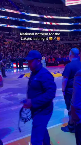 Adele and Queen Latifah were there I—🫢
