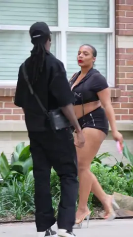 WATCH HOW SHE SWITCH UP SHM #prank #golddigger #troll
