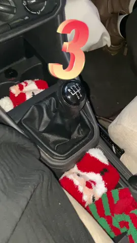 After watching this video, you can easily drive the car away#tiktok#howto#cartok#car#automotive  #driving  #skills  #knowledge  #fpy  #fyp  #tips  #foryou  #carsoftiktok
