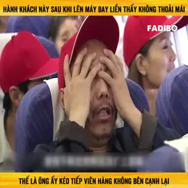 Hành khách này sau khi lên máy bay liền cảm thấy không thoả mái thế là ông ấy kéo nữ tiếp viên hàng không bên cạnh lại #reviewphim #phimhaymoingay #phimtrungquoc #phimhay #xuhuong 