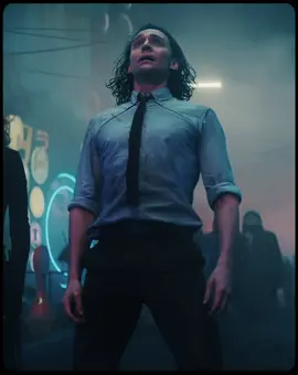 i promise the beat drop is worth it. #lokiseries #lokiedit #bensmarigold #lokiusedit #loki #mobiusedit #owenwilsonedit #agentmobius #mobiusmmobius #lokiodinsonedit #lokilaufeysonedit #loki 