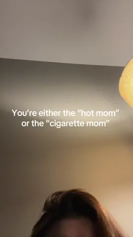 Hahaha this filter did me dirty 😅😅😅 #fyp #foryou #hotmom #cigarettemom #omfg 