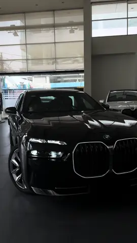 Where performance meets sustainability in a symphony of innovation. The BMW i7 xDrive60 Gran Lusso (Electric Vehicle) Contact Person : 📞 0811 4862 338 (Caroline) IG : bmwmaster_id #bmw #bmwindonesia #bmwindonesia #bmwjakarta #electriccar #mobilistrik #bmwi7 #bmwi7xdrive60 