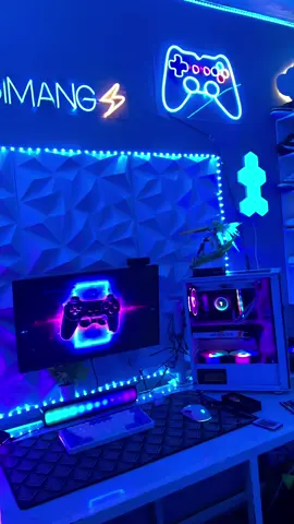 my game room😍  #GamingSetup #gamingroom #roomdecor #kamaraesthetic #fyp #foryou #tren #trending 